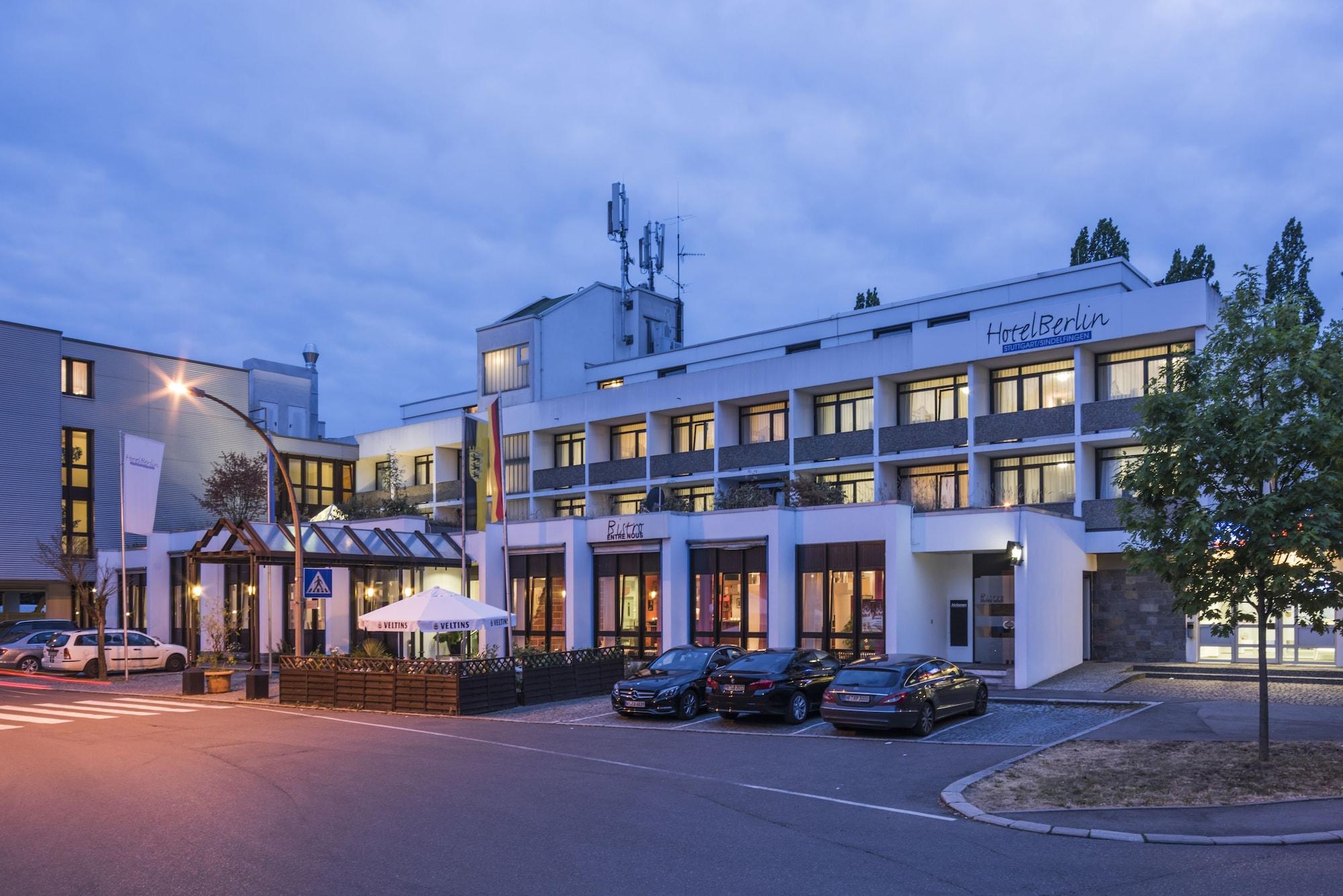 Hotel Berlin Зиндельфинген Экстерьер фото